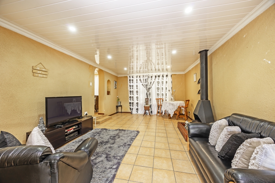 3 Bedroom Property for Sale in Bonnie Brae Western Cape